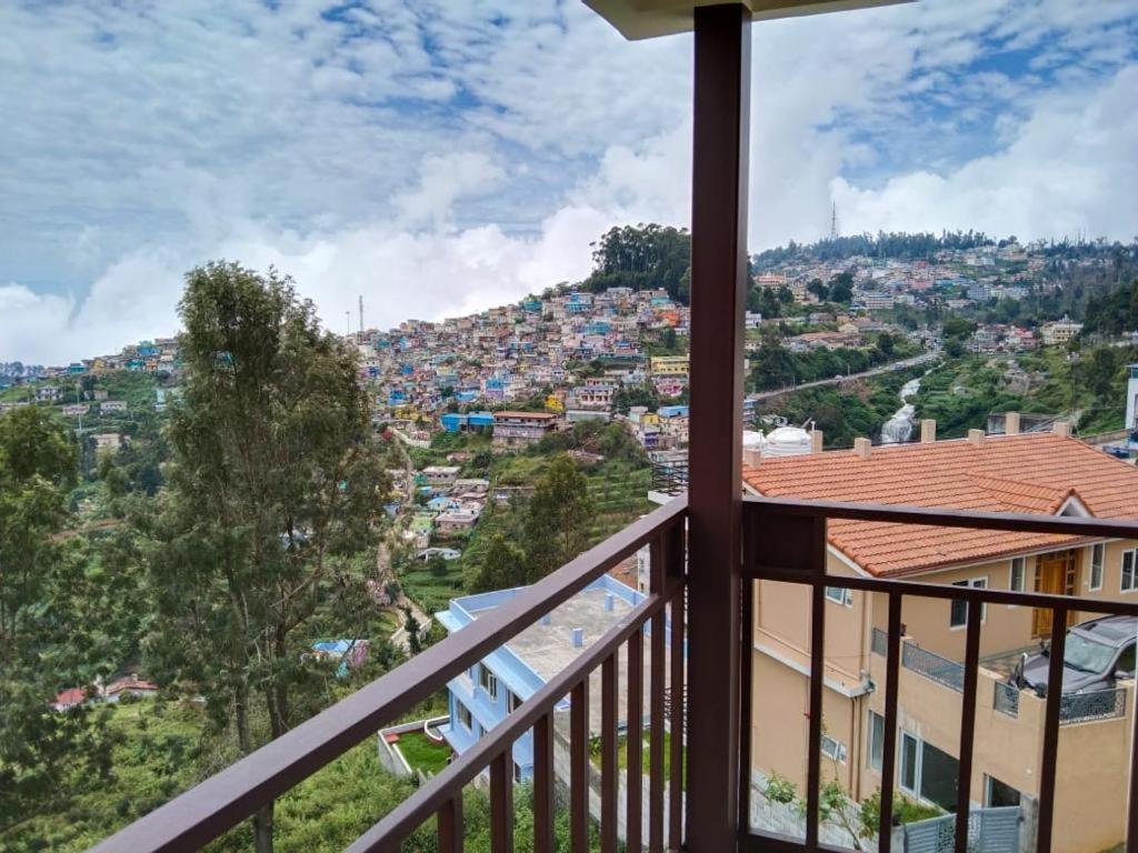 Abi'S Castle Apartment Kodaikanal Exterior photo
